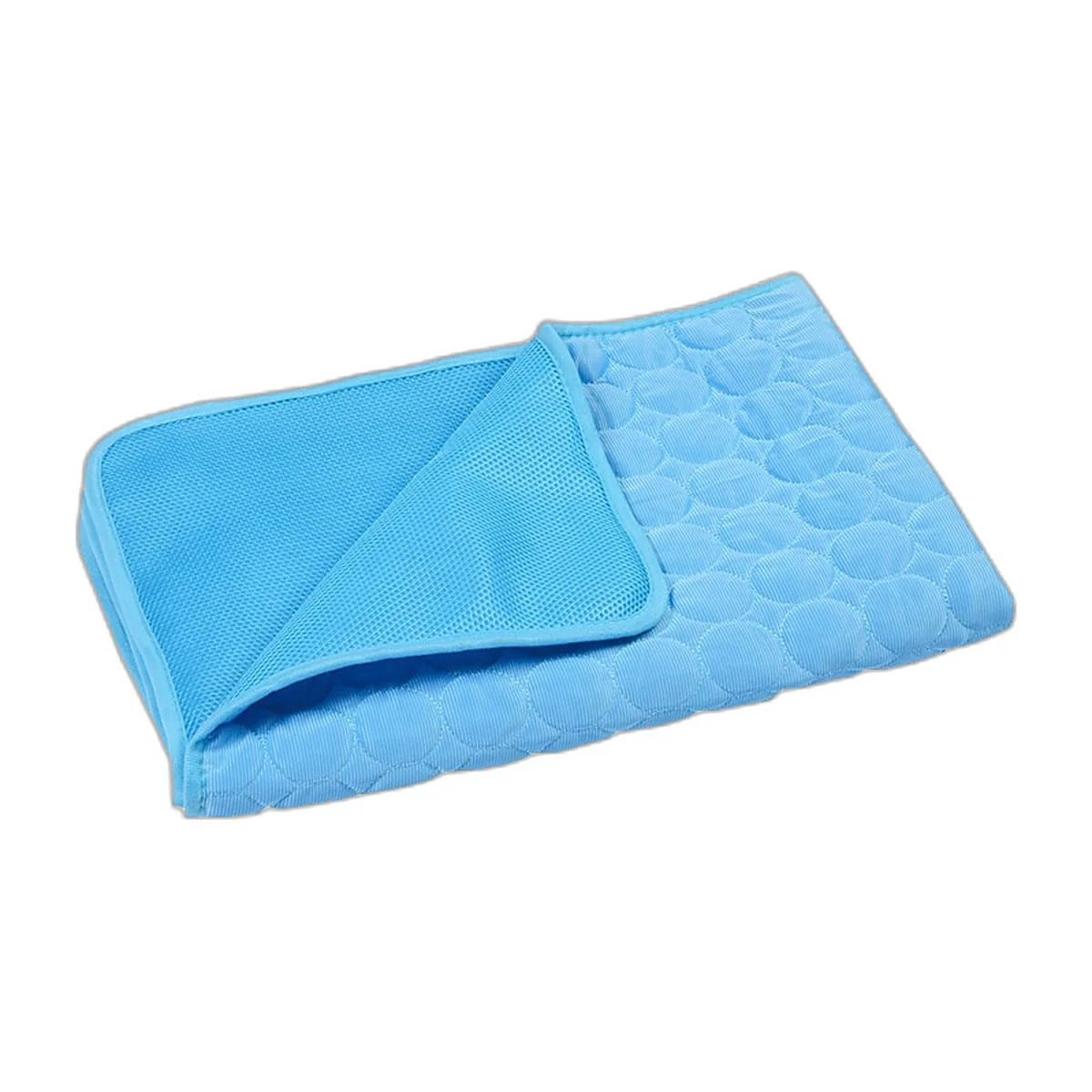 Tapis rafraîchissant bleu pour chien plié en deux